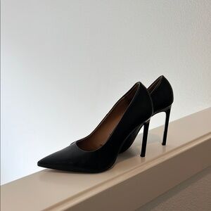 Zara Black Stiletto Heels Classic Pumps